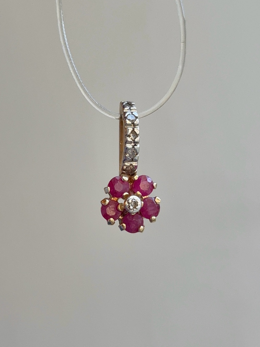 14K Yellow Gold Vintage Ruby Gemstone Diamond Flower Pendant